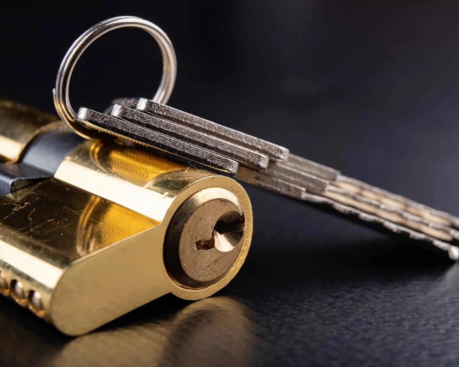 Locksmith Meadowvale Provides Rekeying And Master Key Services